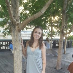 Meet your Posher, Elissa